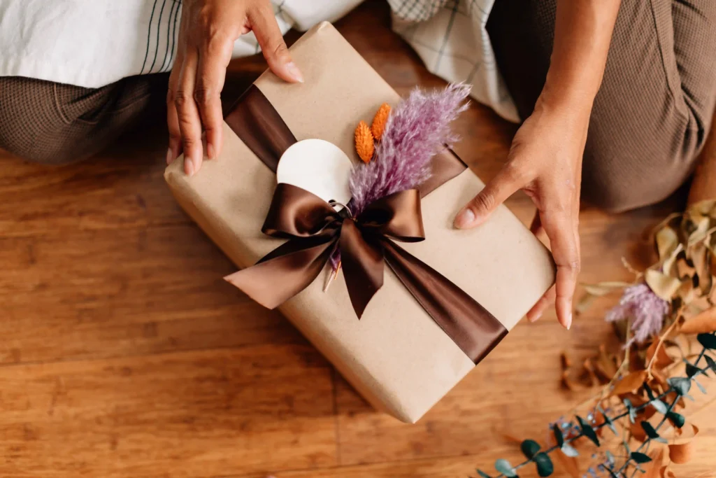 gifts wrapper in paper