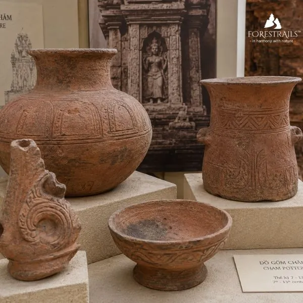 Ancient Cham pottery vessels from Vietnam, a UNESCO-recognized craft tradition